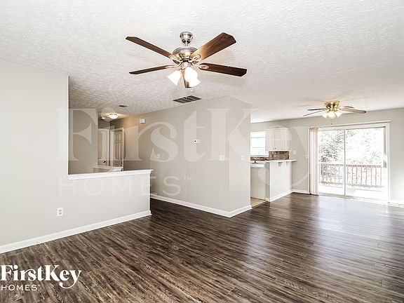 3rd image of 3560 Sweetgum Ln