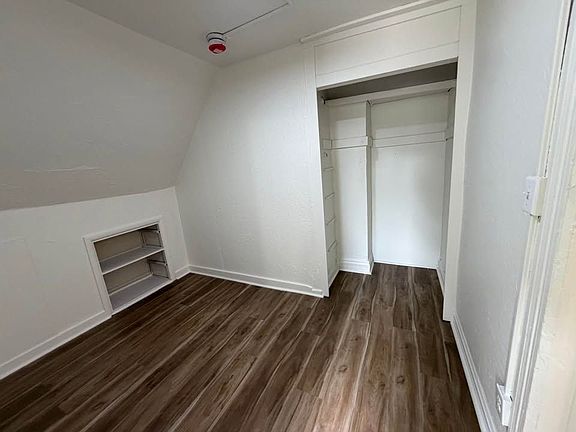 5th image of 129 E 7th Ave #2