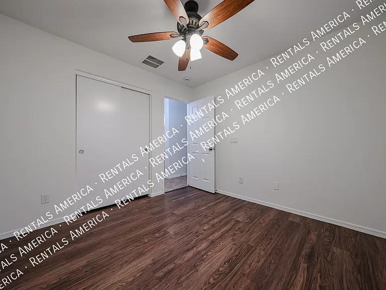 29120 N Yellow Bee Dr — Photo 22