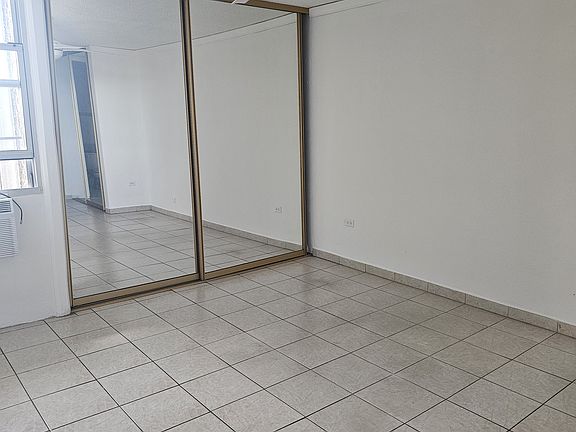 2nd image of 60 Avenue 401 Wnston Churchill Villas Del Senorial