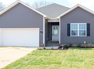 838 McIntyre St, Bowling Green, KY 42101