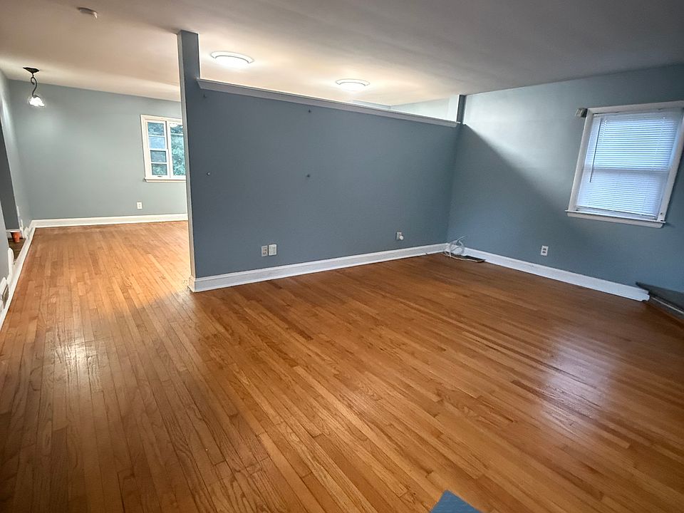 1st image of 104 Coeway Ln