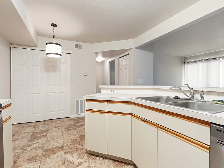 30 S Boulder Cir #3016 — Photo 7