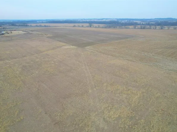 0 Flag Rd, Abilene, KS 67410