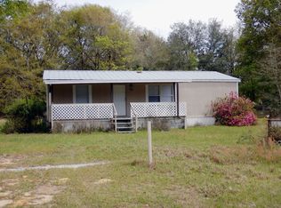 220 N Helmers Ave, Interlachen, FL 32148