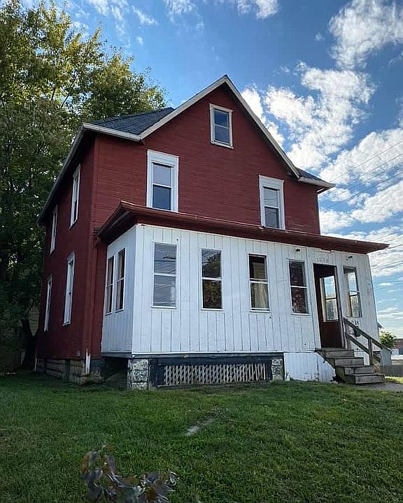 1st image of 1038 Prospect Ave SW