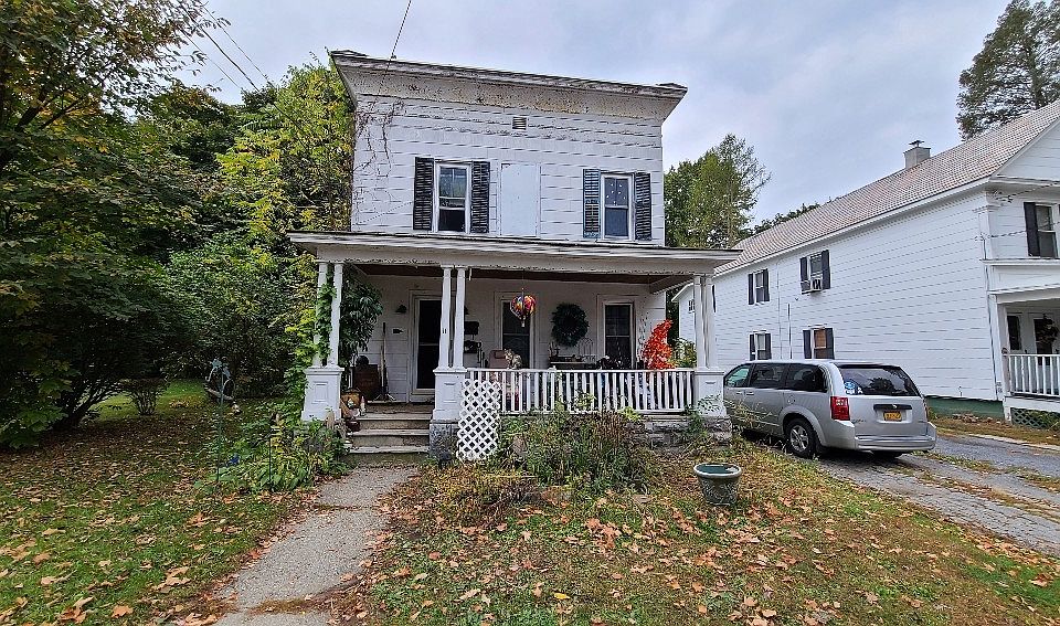 1st image of 11 Whipple Pl