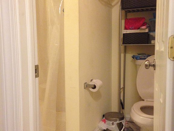 5th image of 1430 Lombard St #2F