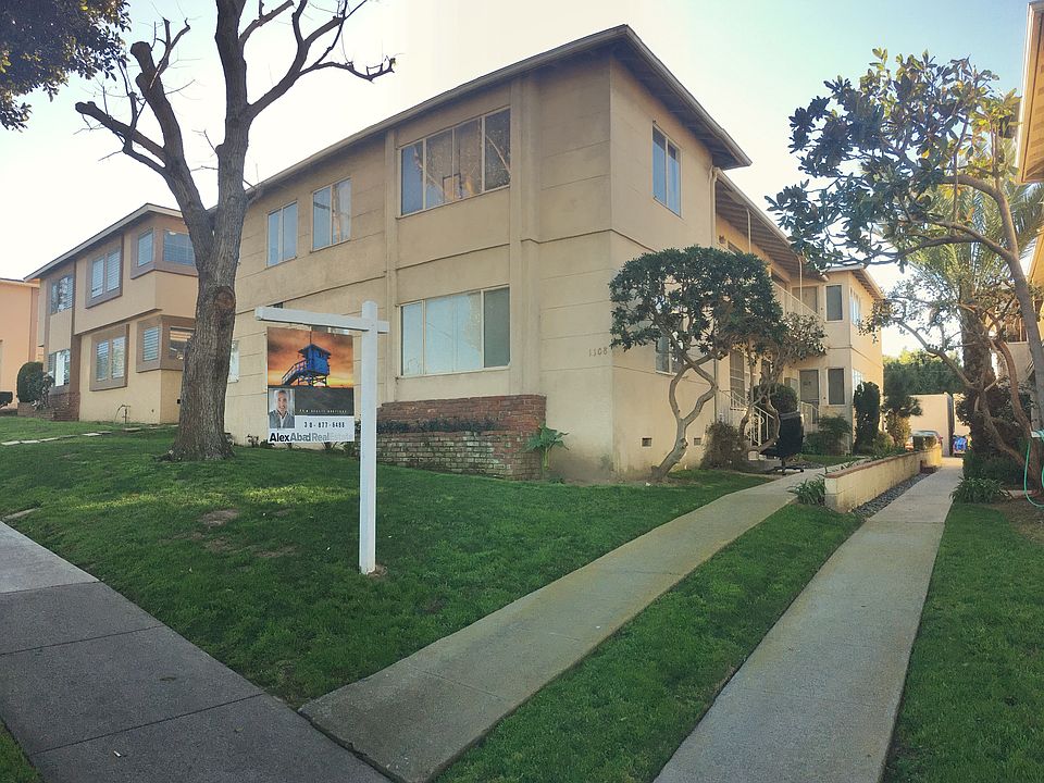 2nd image of 1104-1108 E Imperial Ave #0