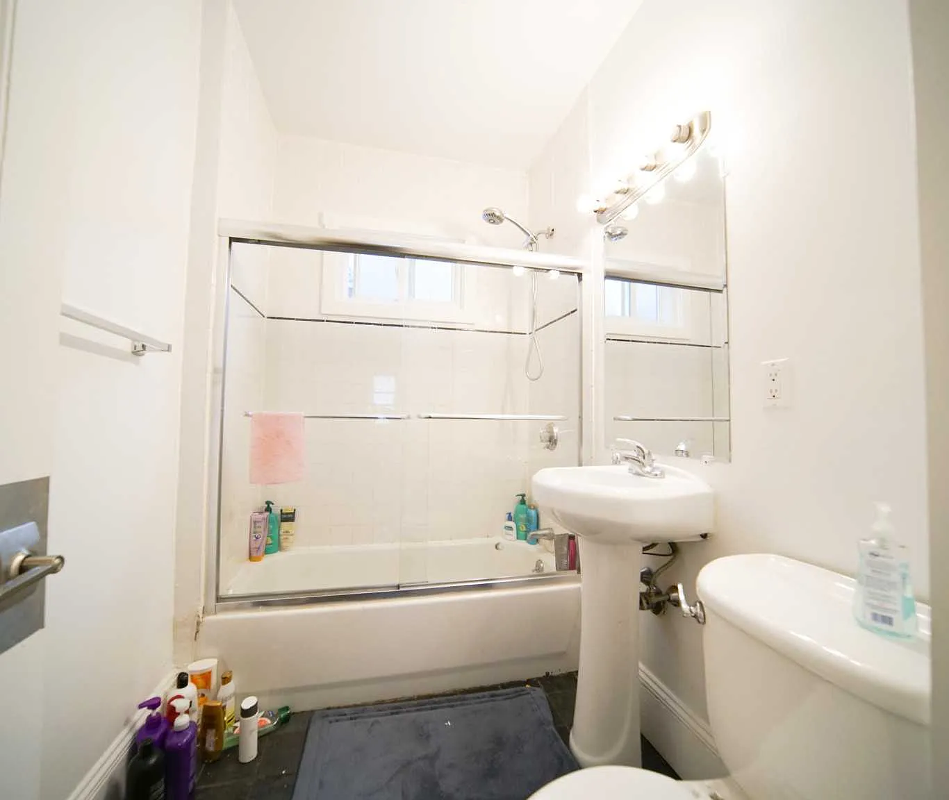 7 bed, $9,800 — Photo 3