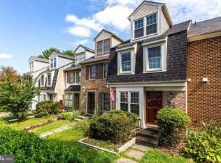 20203 Ravensdale Ct, Gaithersburg, MD 20886