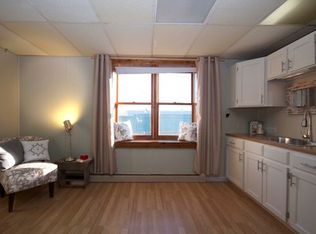 3 Main St APT 3, Bristol, VT 05443
