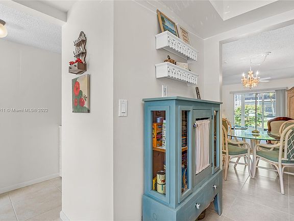3rd image of 18081 SE Country Club Dr APT 6-54