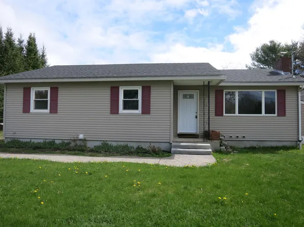 65 Davenport Street, Milford, ME 04461