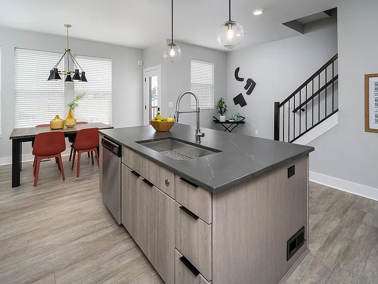 The Red Corner Townhomes — Photo 10