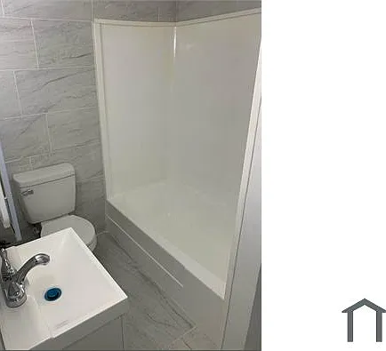 40 E High St #9 — Photo 6