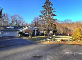 2 Pond Brook Ct, Orange, CT 06477