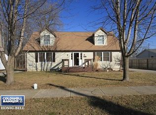 440 W 2nd St, Braidwood, IL 60408
