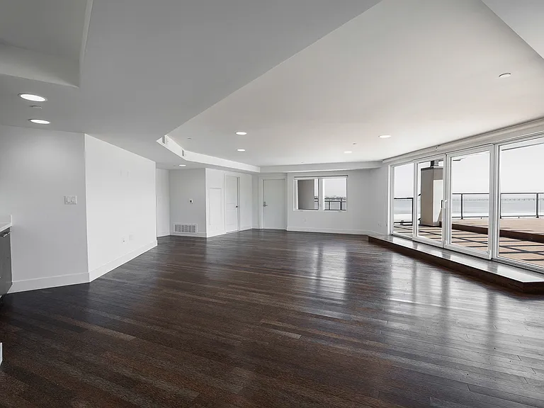 Bright, open living areas made for your lifestyle.