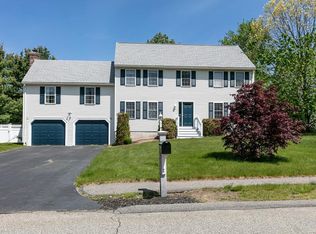 191 Mitchell G Dr, Tewksbury, MA 01876