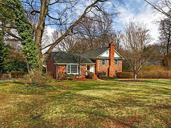 4th image of 3291 Polo Rd