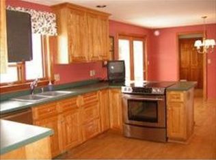 40 Old Farm Rd, Salem, NH 03079