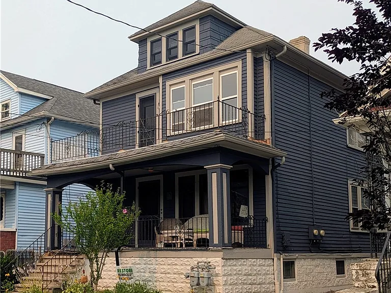 47 Bridgeman St #UPPER — Photo 1