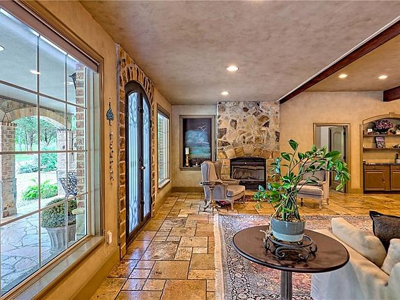 4th image of 1422 Wolffork Rd