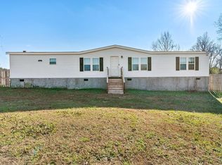 264 Foxfire Dr, Henderson, NC 27537