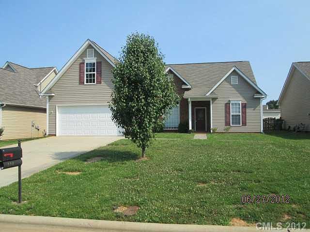 1st image of 114 Newport Dr