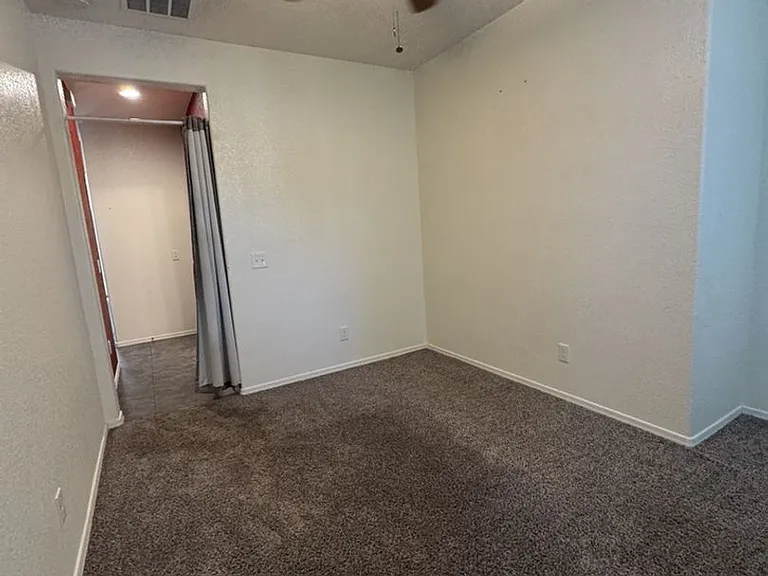 5244 Encanto Dr — Photo 24