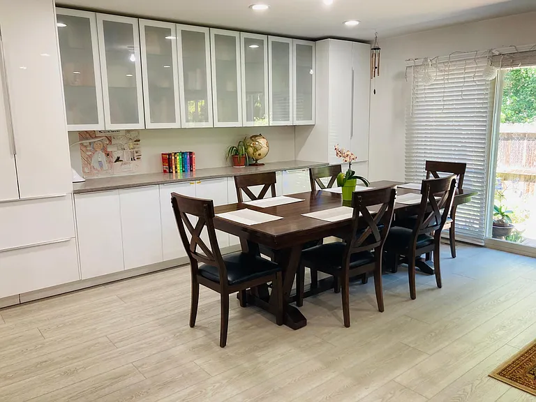 1460 Greenbriar Blvd — Photo 5
