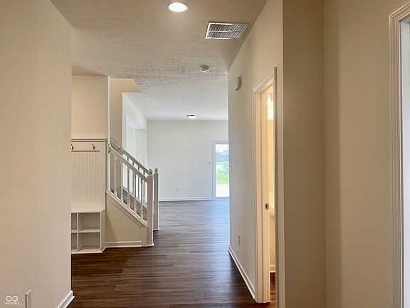 5th image of 2370 N Liberty Lakes Dr