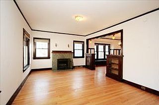 4th image of 1615 Grand Ave