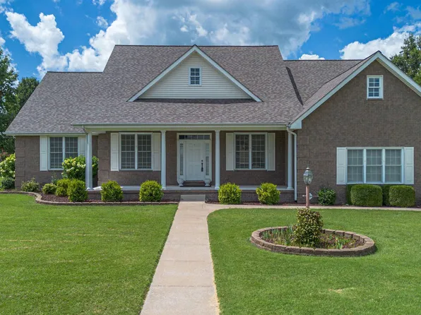 200 Larkspur Ln, Paducah, KY 42003