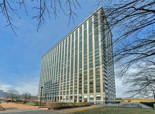 320 Fort Duquesne Blvd APT 8N, Pittsburgh, PA 15222