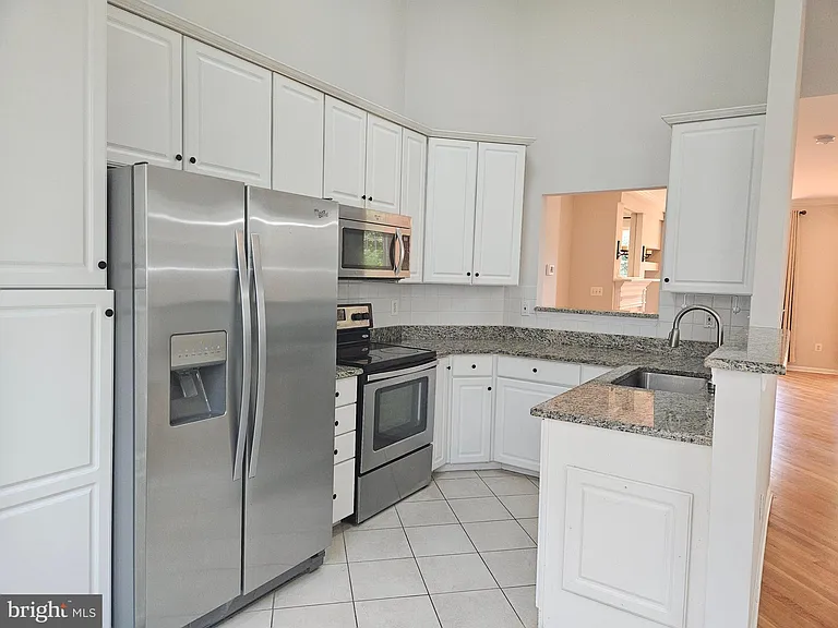 9659 Athens Pl — Photo 14