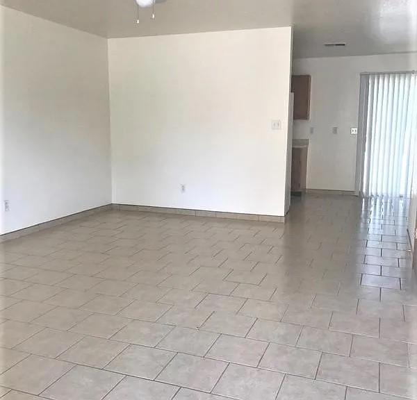2125 S Espina St #20 — Photo 4