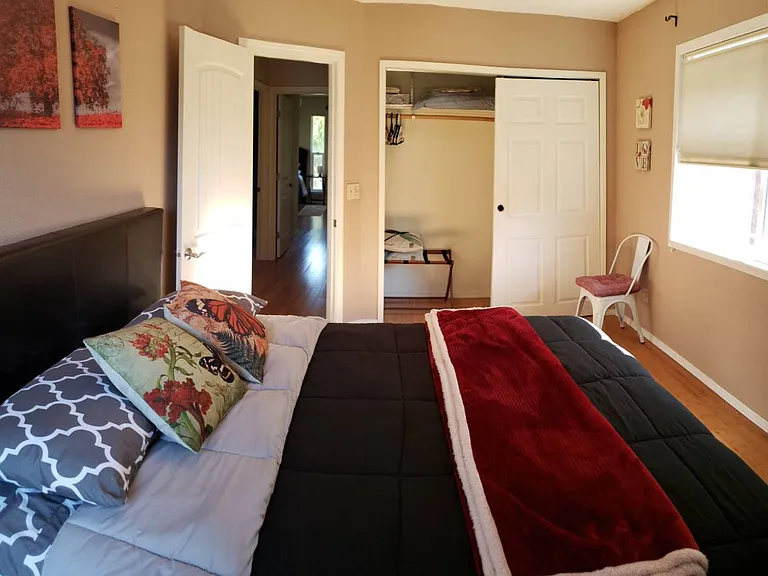 2510 Allegheny Ct — Photo 4