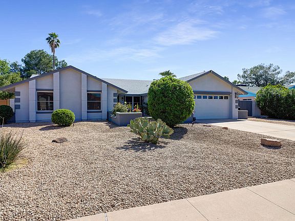 3rd image of 4301 E Sheena Dr