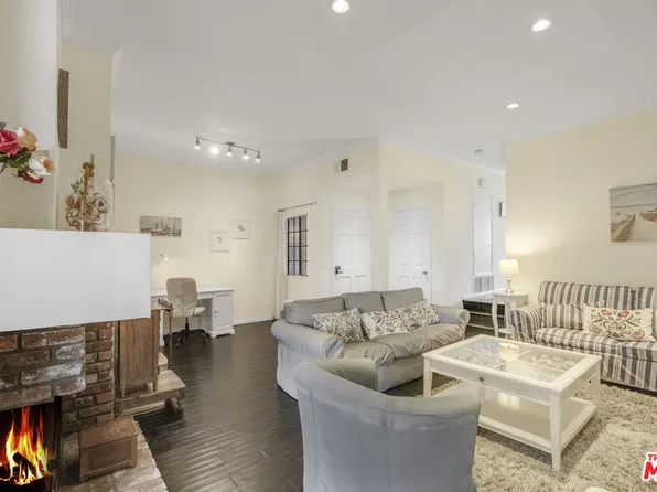 8171 Racepoint Dr Unit 104, Huntington Beach, CA 92646