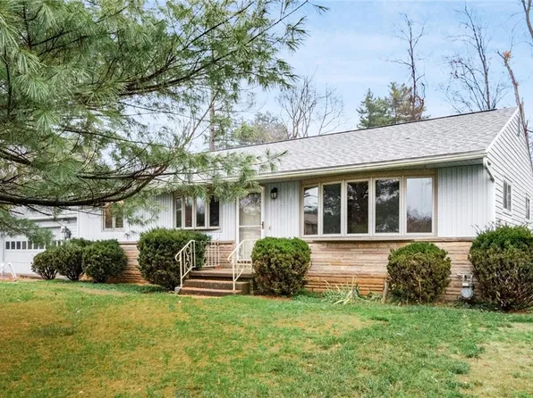 3140 E Winding Way, Zanesville, OH 43701