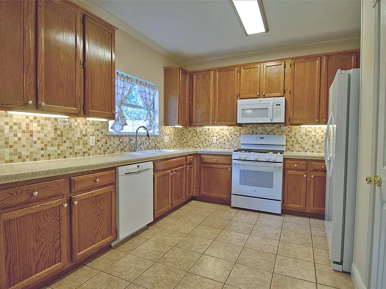 8106 Ephraim Rd — Photo 7