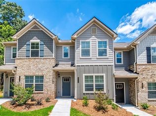 2993 Bayrose Cir, East Pt, GA 30344