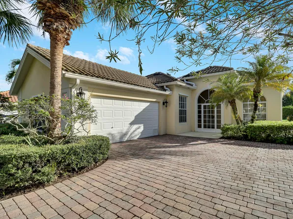 8337 SE Angelina Court, Hobe Sound, FL 33455