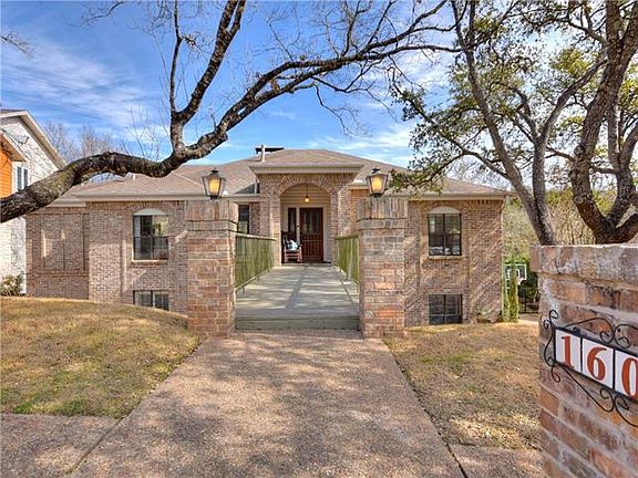 4th image of 1609 Bay Hill Dr