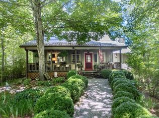 121 Hidden Hollow Falls Dr, Tuckasegee, NC 28783