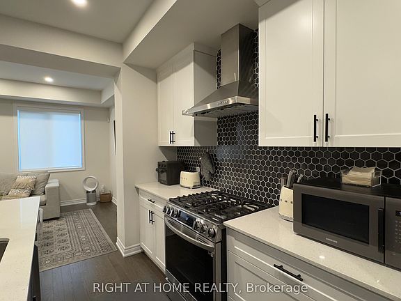 3rd image of 89 Dorian Dr