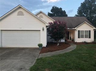 135 Ridge Dr, Lexington, NC 27295