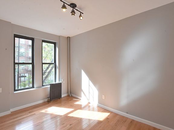 3rd image of 873 Bergen St #8A